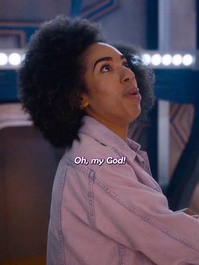 Bill got her first proper look inside the TARDIS — and it was bigger on the inside! #doctorwho