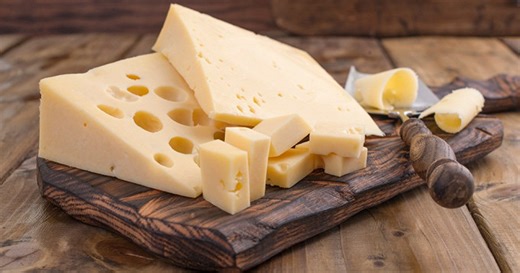 Emmental : calories, bienfaits et idées pour le cuisiner sainement