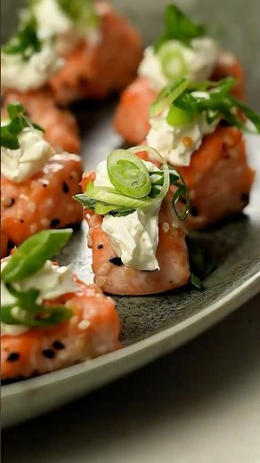 Everything Bagel Salmon Bites Recipe!