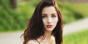 Who Actress Emily Rudd Is: Age, Boyfriend, Net Worth, Family