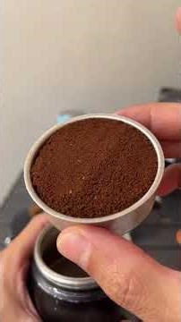 Ini kopi decaf tapi aromanya tetap sama seperti kopi yang gak decaf cuma bedanya di kafein aja