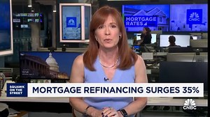 Applications to refinance home loans surge 35% compared to previous week