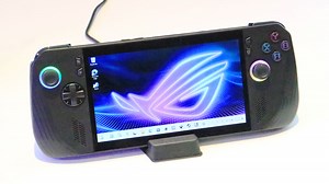 ROG Ally X (2024) 大幅改良で完成度を高めたポータブルゲーミングPC - ITライター上倉賢のAll About