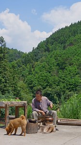 477K views · 10K reactions | Step into the world of traditional healing with this handmade mugwort soap —crafted from pure, natural ingredients using age-old methods. Watch how this herbal remedy transforms into skin-loving soap that brings you closer to nature. #AncientTraditions #NatureMadeBeauty #HerbalSoapMaking #CulturalRoots #TimelessAsia | Across Asia | Facebook