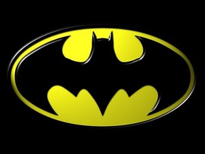 Coloring the Batman logo with glitter / Colorindo a logotipo do Batman com glitter