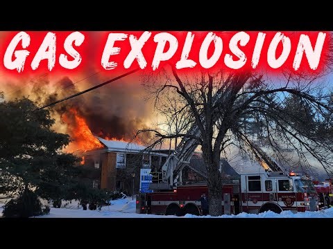 BREAKING NEWS: 3 Firefighters Sent to Hospital, Gas Leak Triggers Explosion, Nashua, New Hampshire