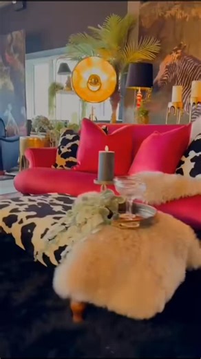 93 reactions | Vintage Sofa Co. on Reels | Facebook