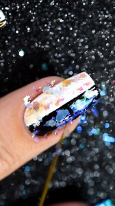 Abstract nail art idea 😍🍃 #nails #nailart #abstractnails | Sveta Sanders