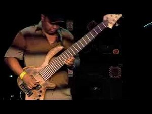 7 string - Bass Solo - Roy Croes - Bee Basses