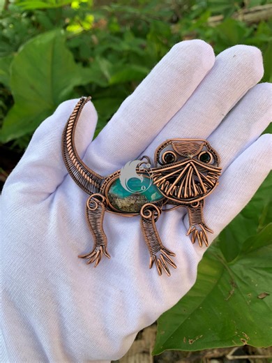 Wire Wrapped Lizard Pendant, Aurora Agate, Oxidized Copper Reptile Jewelry - Etsy