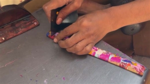 Artisan shows how traditional lac bangles are handcrafted step by step
