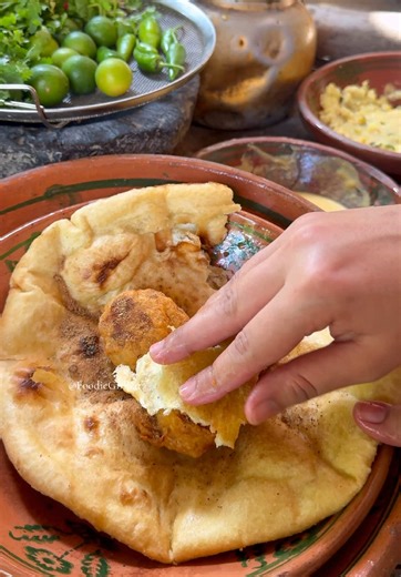 Besan Wala Aloo Tikki Recipe: Crispy and Delicious!