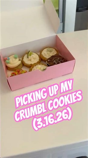Crumbl Cookies Review (3.16.26) | Fav of the Week: Key Lime Pie Cookie! 🍋‍🟩
