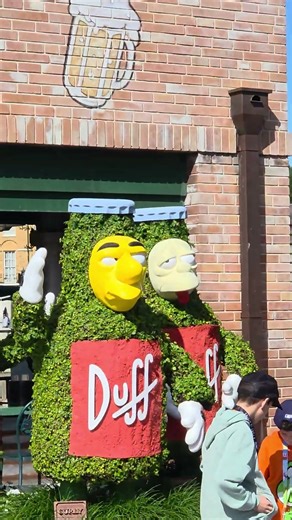 🍺 Duff Gardens! Simpsons Universal Studios #epicuniverse #universalstudios #vacation #amusmentpark