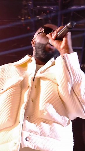 Les 20 chansons préférées des Français en 2021 avec 'Jusqu'ici tout va bien' de Gims