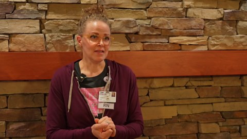 Billings high school 4-H students hand-stitch quilts for cancer patients receiving treatment