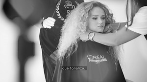 Majirel Glow, a nova coloração permanente translúcida para um resultado neutralizado e extremamente luminoso de L'Oréal Pro! | L'Oréal Professionnel