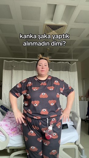 Melike Semiz Tüp Midesi Şakası