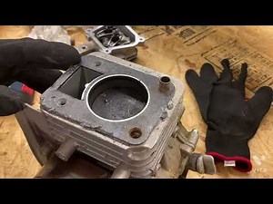 Tearing apart a mini bike engine (broken crank shaft)!!