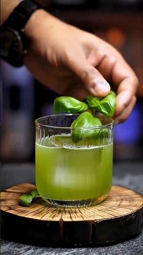 basil smash cocktail🔥😱 #cocktail #drink #shorts