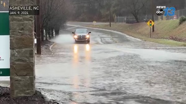 12K views · 98 reactions | Weather conditions in the Amboy Road area of Asheville. A Flash Flood Warning is in effect for Buncombe County until 5 p.m. #avlnews #ncwx MORE: https://bit.ly/3vlCV35 | WLOS ABC 13 | Facebook