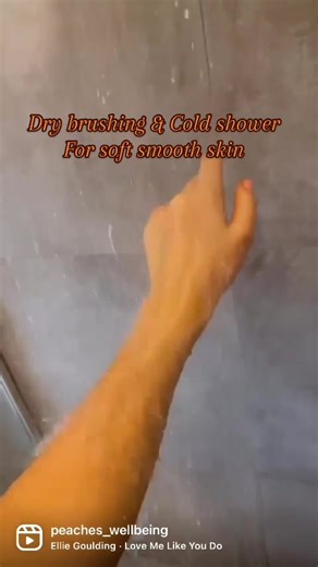 Dry brushing #lymphaticdrainage #drybrushing #coldshower