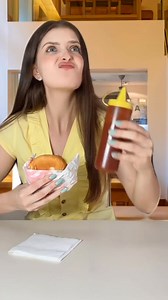 A problem at the restaurant 🍽️ English Lessons Class. | Learn English