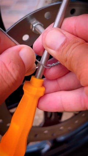 Tips Motorcycle Hand Clutch & Brake Plate Repair | Front Nut-Bolt Tightening & Cable Adjustment