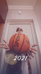 Javoxir Rasulov on Instagram: "KIMDAN SOVG'A OLSANGIZ KEYIN ALBATTA RAXMAT AYTIB QO'YING😉 ❗️Videodagi voqea syujeti va undagi hamma qahramonlar o'ylab topilgan ijod maxsuli🙌🏻"