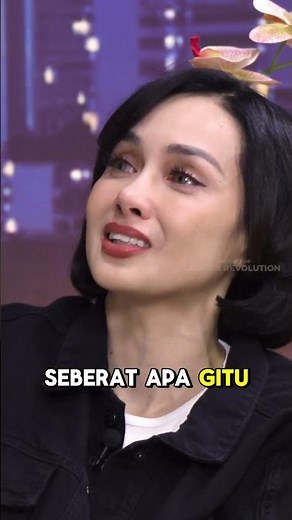 Waktu lahir berat Nabila & Sabila sebesar Air Mineral #comic8revolution #sarawijayanto #shorts