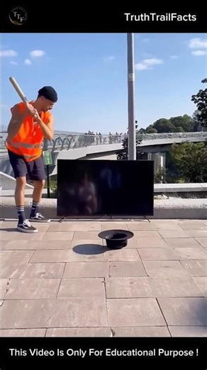 📺 He Beat His Own TV For Money 🤑 | #shortsfeed #tamil #tamilshorts #tv #show