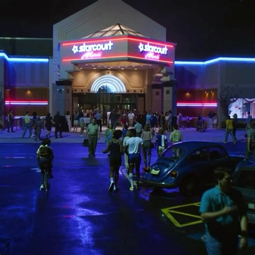 Stranger Things Season 3 Aesthetic Overview