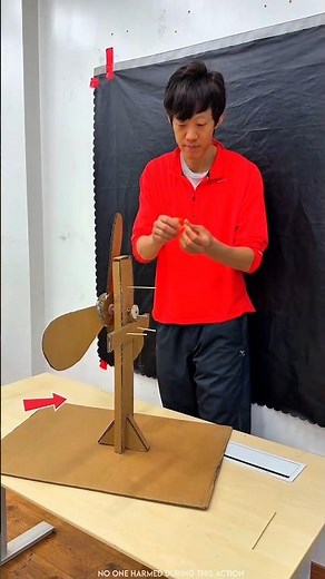 Unbelievable Fan Runs on Rubber Bands! 🪭😱