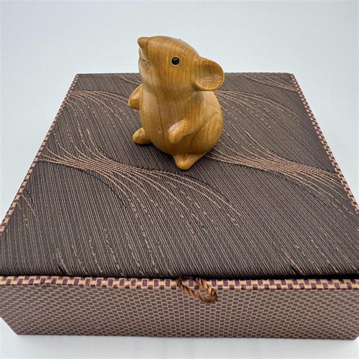 Handmade Wood Cute Mouse Figurine Ornament, Hand Carved Mouse Sculpture Statue for Home Office Room Decor - Etsy Canada