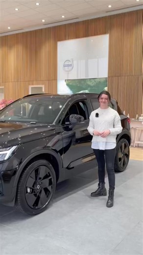 🤔Did You Know? The Volvo Black Edition is available in four different colours: Crystal White Onyx Black Denim Blue Vapour Grey #Volvo #blackedition #volvocars #volvolovers #caroftheweek #caroffers #volvofacts #volvomoment #volvofamily #reels #videos | TMS Volvo