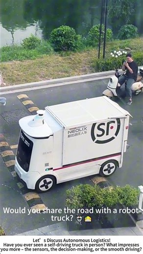 Driverless Cargo – An Autonomous Truck Cruising Down the Highway! 🚛🤖