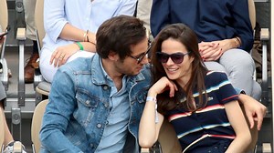Vianney et Catherine Robert bientôt parents, elle dévoile son joli ventre arrondi ! - Télé 2 Semaines