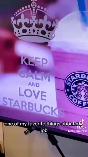 👀See what a day is like for our Mobile Outreach Librarians! A very unique position in our library system that serves community centers throughout Harris County, bringing library programs and services to those not near a library location. #NationalLibraryWeek #theresmoretothestory #NationalLibraryWorkerDay | Harris County Public Library