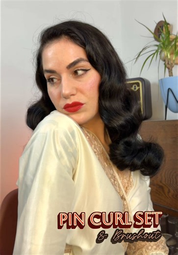 #vintagehair #vintagestyle #vintageinspired #brushout #vintageinspo