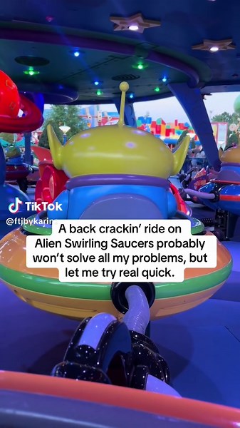 Alien Swirling Saucers Ride Experience at Disney