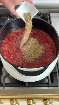 Meatball & Tomato Sauce Recipe #cleanrecipes #homemadefood
