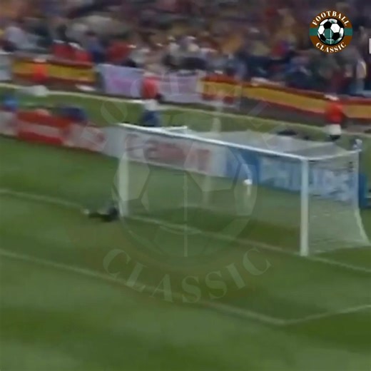 4.9K views · 82 reactions | Nigeria AFCON 1994 winner and 1996 Olympic Gold medalist Sunday Oliseh is in line to be the next coach of the Super Eagles according to @owngoalnigeria Watch his stunner for Nigeria against Spain in the 1998 World Cup #SoarSuperEagles #FIFAWorldCup | ذكريات كروية | Facebook