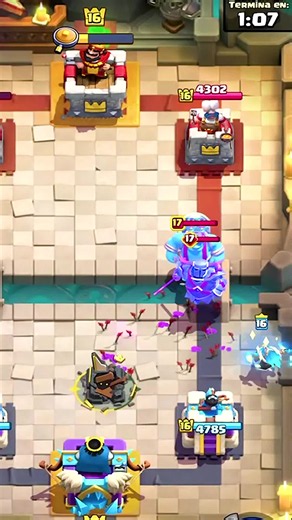 Esqueletos Evo vs Mega Push en Clash Royale