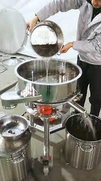 Solid liquid vibration sieving