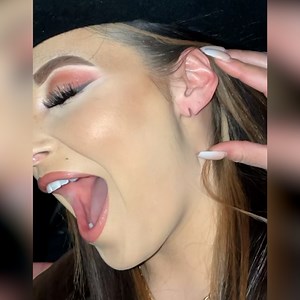 2.1M views · 3.5K reactions | People sharing the unique things their bodies can do... | LADbible | Facebook