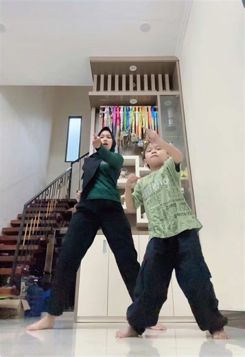 Dance Challenge with Bad Gyals