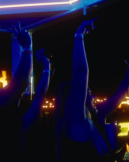 Pogány Induló nagykoncert június 21-én a Plázson! Újra élőzenekaros felállásban tér vissza az Artisjus- és Fonogram díjas rapper, hogy a legnagyobb slágereire ezúttal Siófokon tombolhasson a közönség!  A kedvezményes elővételes jegyekért KATTINTS!  | Plázs Siófok Official | Facebook