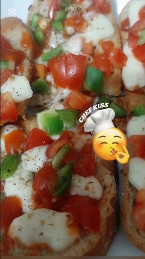 Quick Bread Pizza in Pan🍕