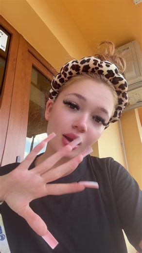 GRWM: Skincare and Makeup Routine in Romania