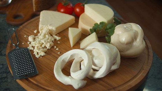 Types Of Mexican Cheese For Tacos & Quesadillas